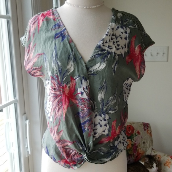 Roxy Tuscan Colors Convertible Blouse - Picture 3 of 8